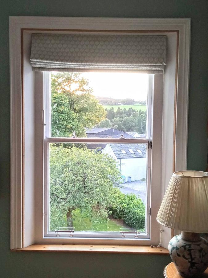Kirkview House Bed & Breakfast มอฟฟัต ภายนอก รูปภาพ