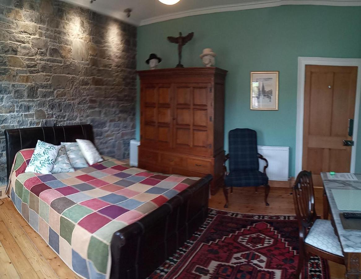 Kirkview House Bed & Breakfast มอฟฟัต ภายนอก รูปภาพ
